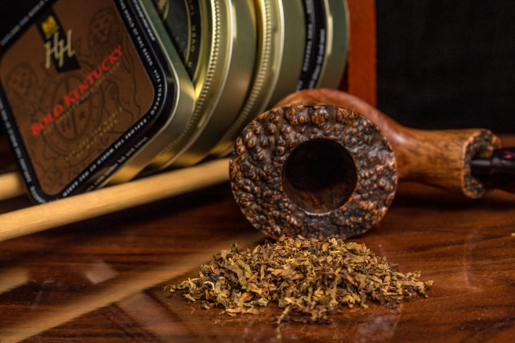 How to Select Quality Handmade Smoking Pipes